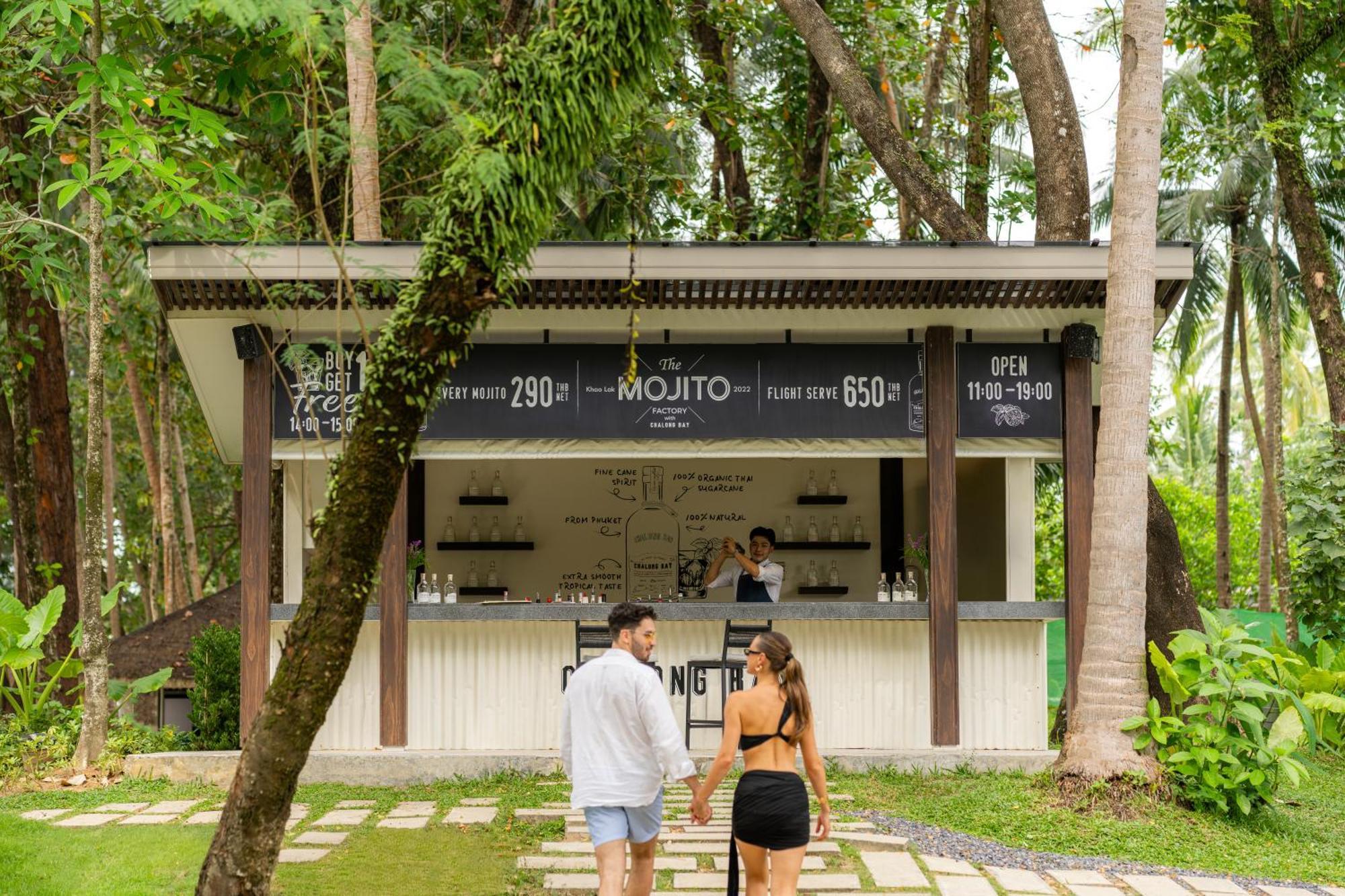 Avani Plus Khao Lak Resort Kültér fotó