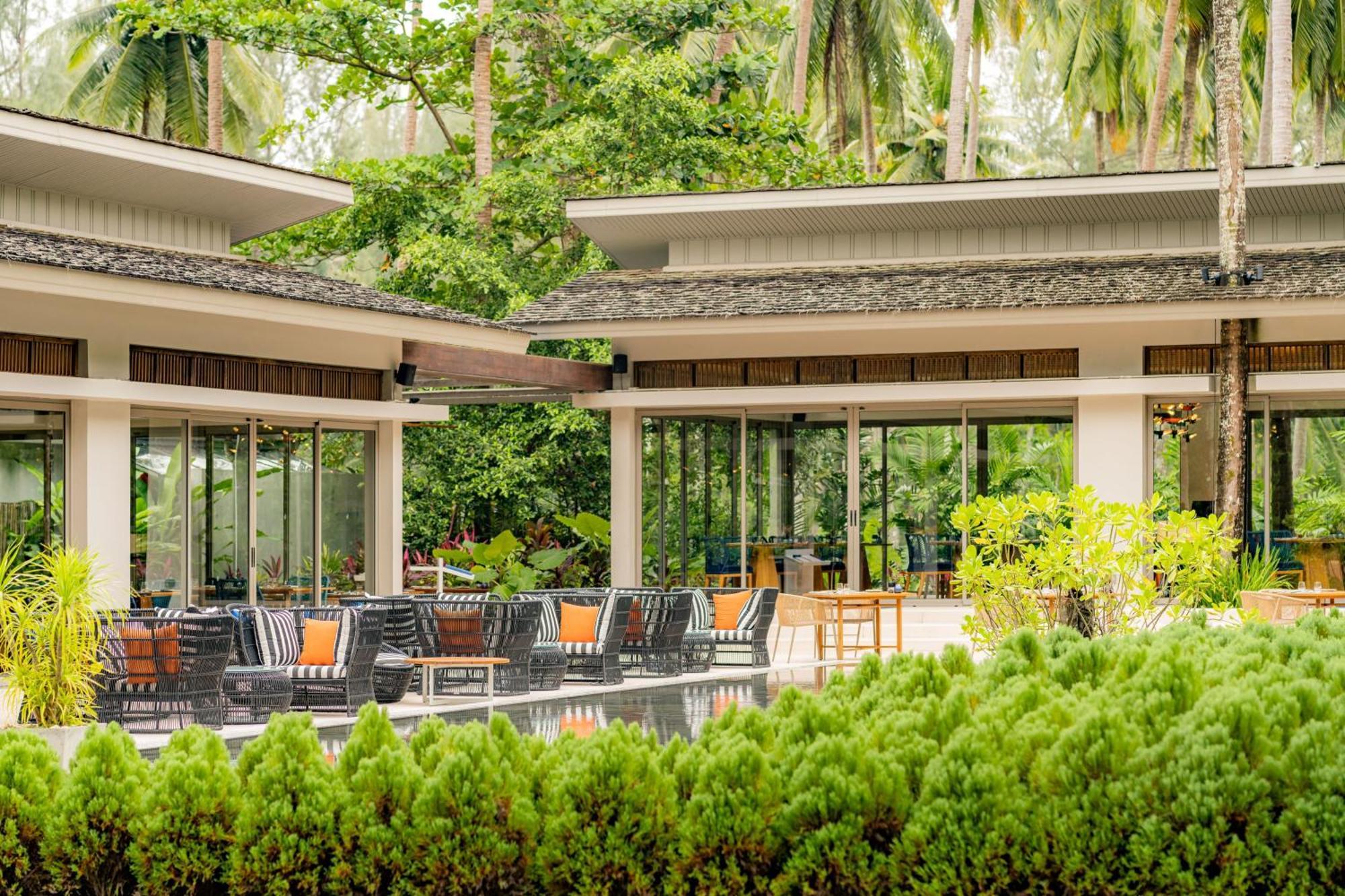 Avani Plus Khao Lak Resort Kültér fotó
