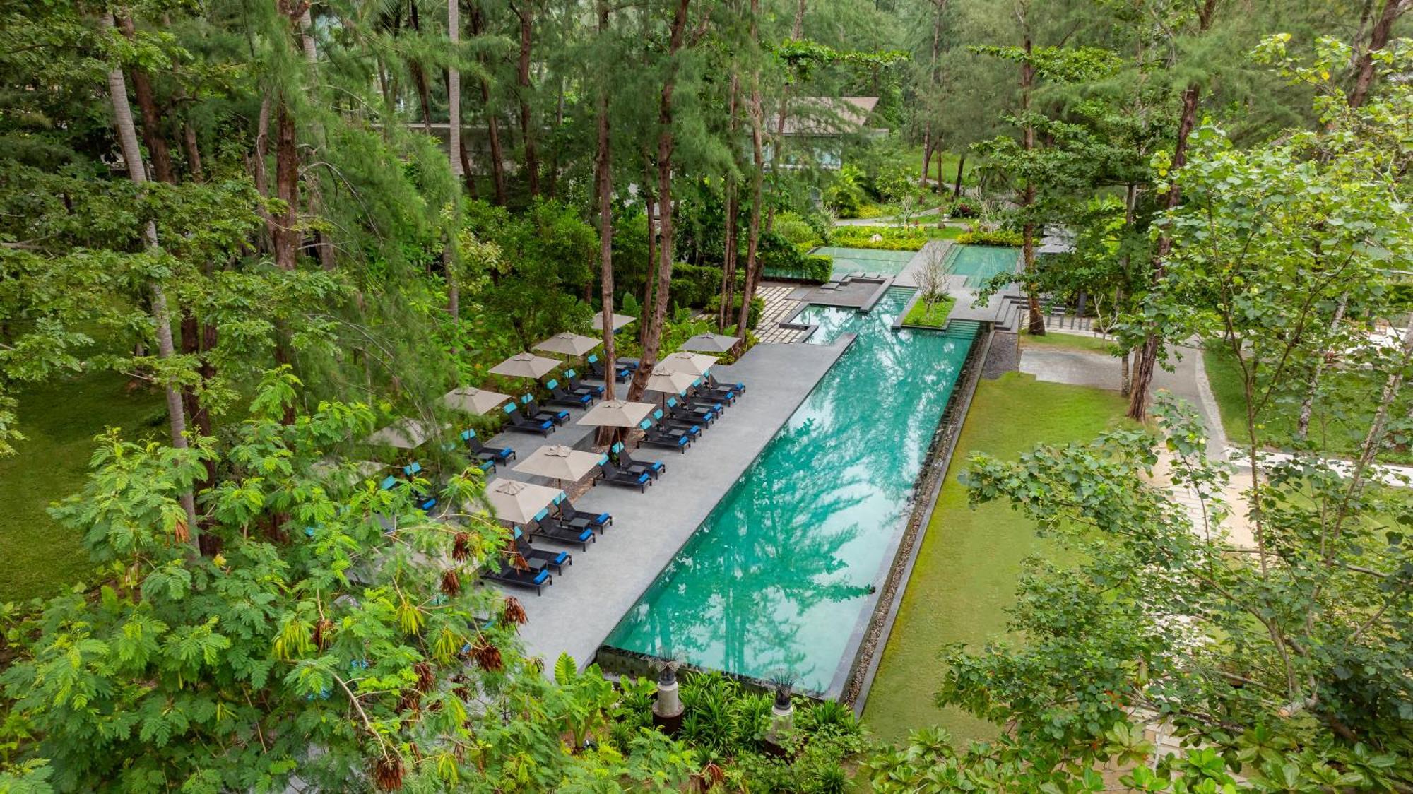 Avani Plus Khao Lak Resort Kültér fotó